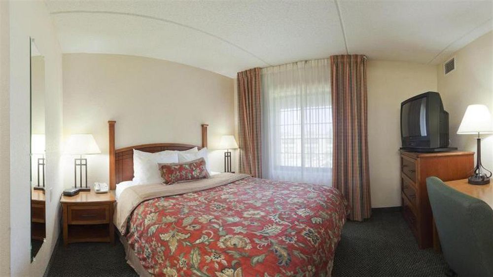 Staybridge Suites Wilmington-Newark By Ihg Exteriör bild
